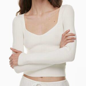 Aritzia Wilfred Tight Sweetheart Sweater